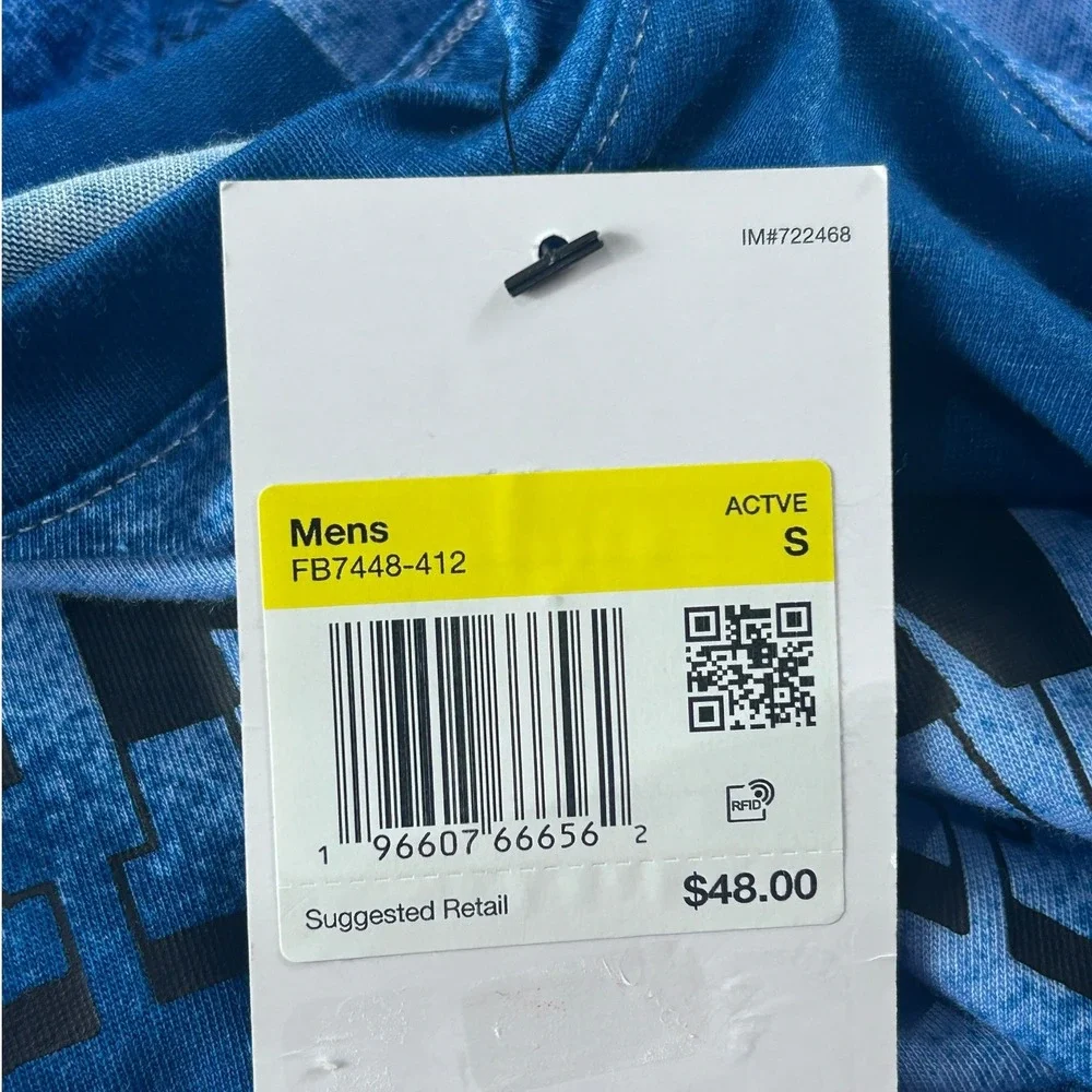 Jordan Men Blue Cloud Dye Graphic T-Shirt FB7448-412 Size Small Short Sleeve NWT